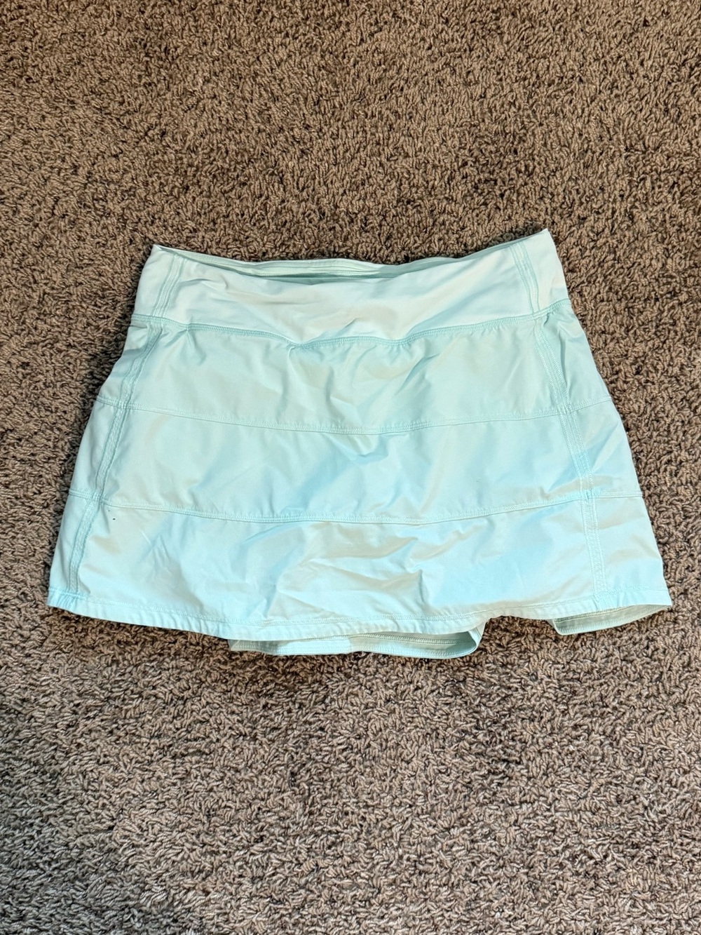 Lululemon NWOT Pace Rival Mid Rise Skirt Tall Delicate Mint Size 6